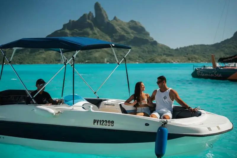 jetboard-boat-bora-bora